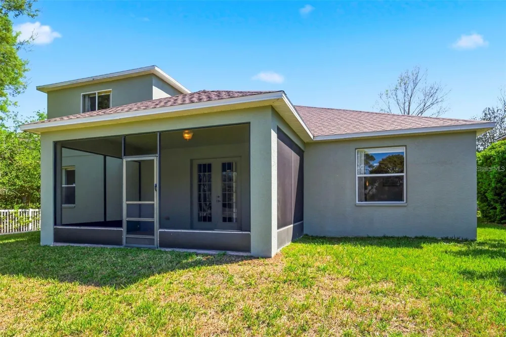 6823 GREEN HERON DRIVE Wesley Chapel, FL 33545