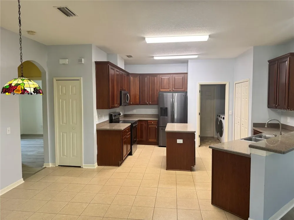 6823 GREEN HERON DRIVE Wesley Chapel, FL 33545
