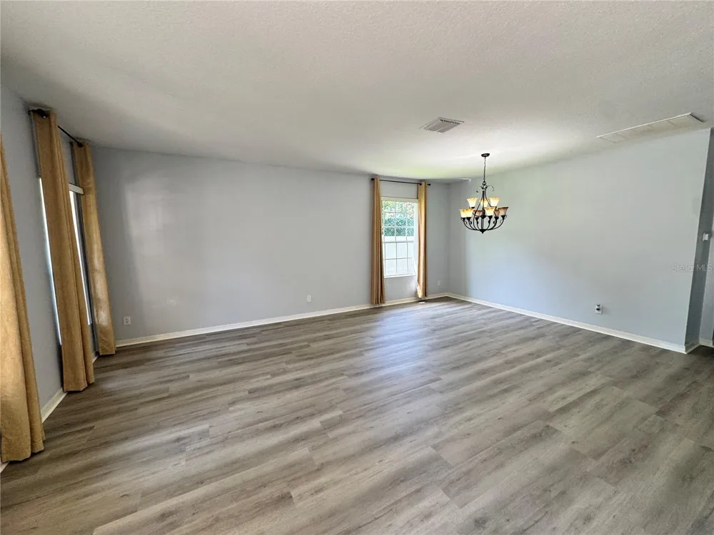 6823 GREEN HERON DRIVE Wesley Chapel, FL 33545