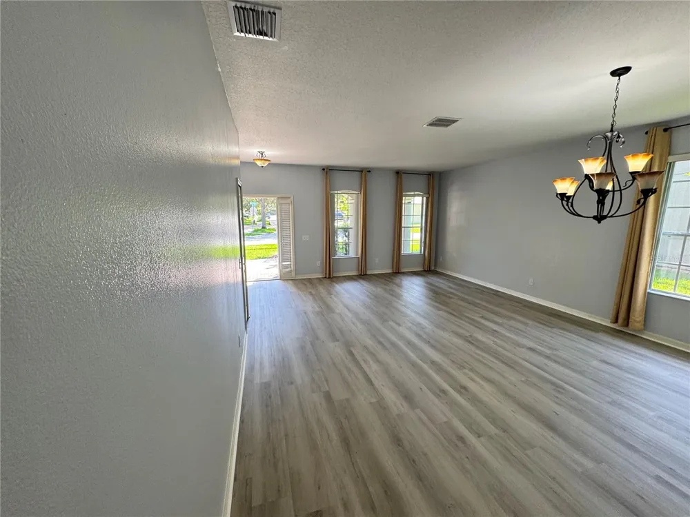 6823 GREEN HERON DRIVE Wesley Chapel, FL 33545