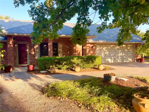 634 Maplewood Drive