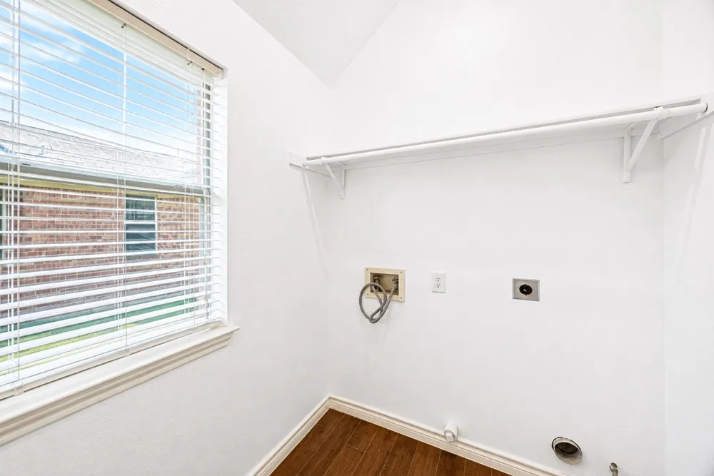 306 Fairfax Drive Allen, TX 75013