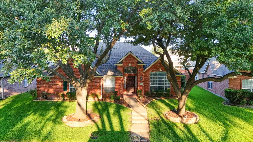 306 Fairfax Drive Allen, TX 75013