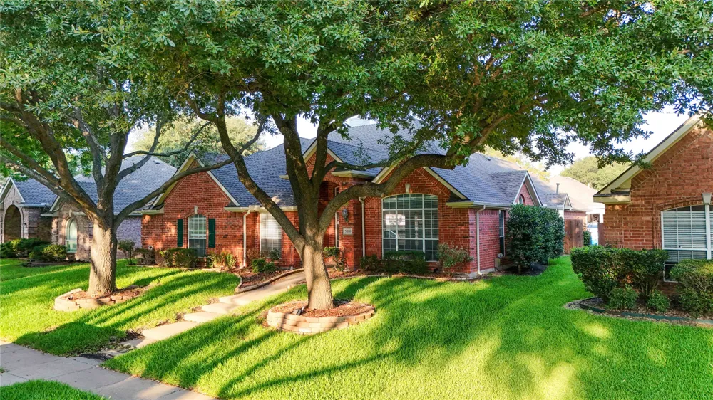306 Fairfax Drive Allen, TX 75013