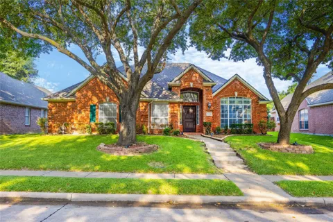 306 Fairfax Drive