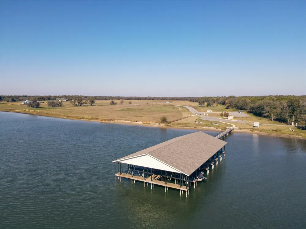 Triangle Shores Drive Corsicana, TX 75109