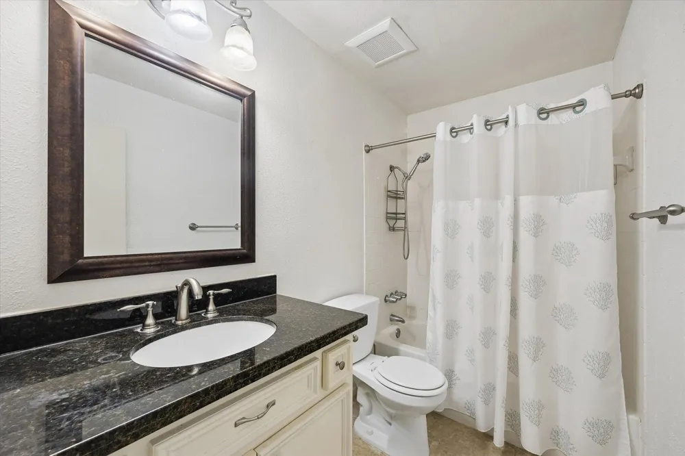 7836 Pacific Pearl Street Houston, TX 77072