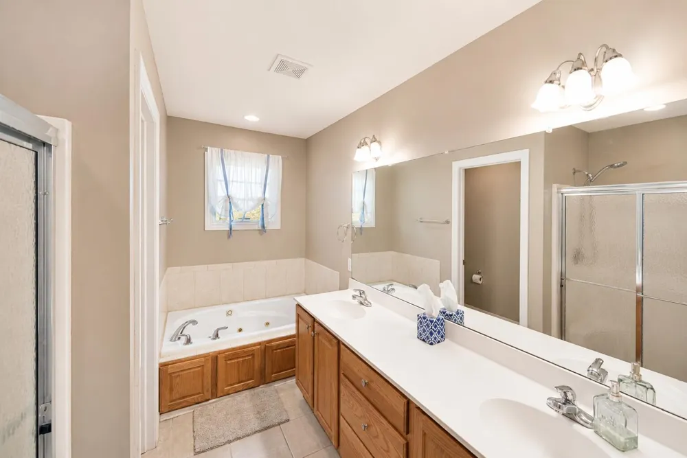 4697 Lauren Lane St. Joseph, MI 49085