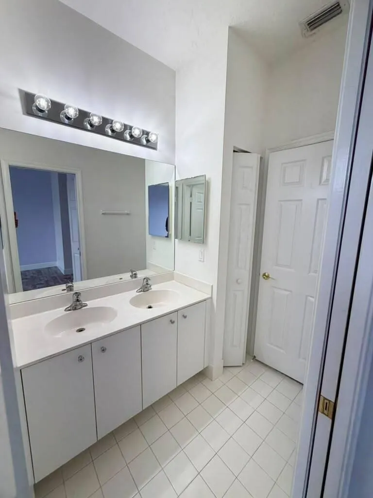 3329 NW 29TH COURT Lauderdale Lakes, FL 33311