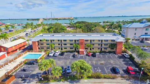 701 INDIAN RIVER DRIVE #105