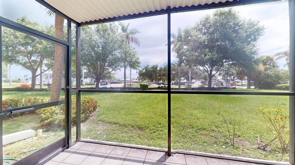 701 INDIAN RIVER DRIVE #105 Fort Pierce, FL 34949