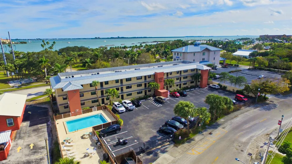 701 INDIAN RIVER DRIVE #105 Fort Pierce, FL 34949