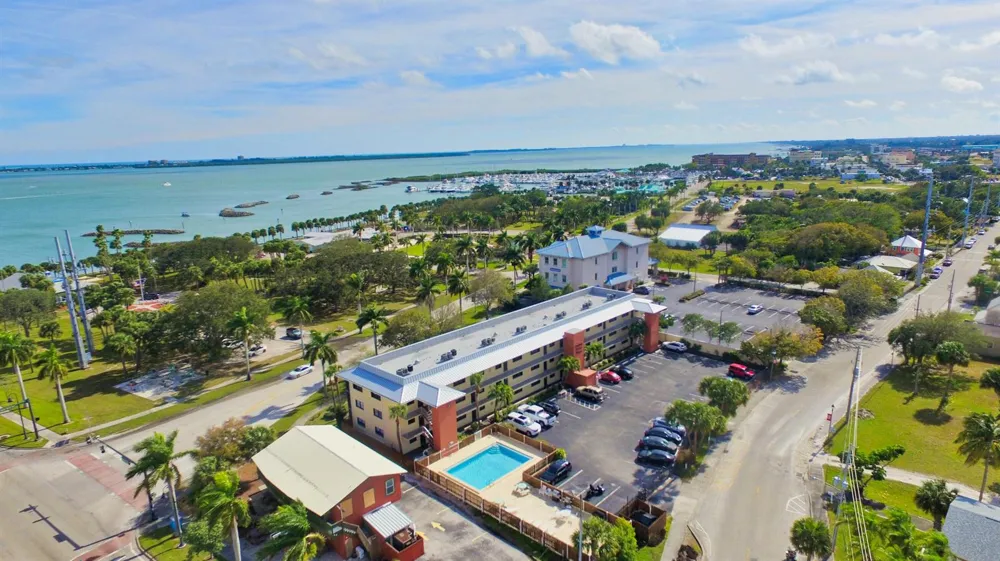 701 INDIAN RIVER DRIVE #105 Fort Pierce, FL 34949