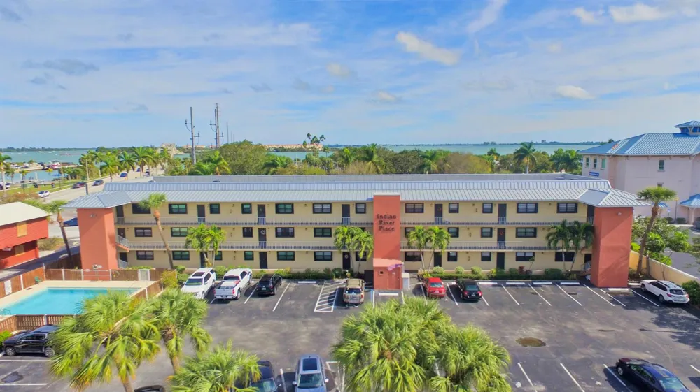 701 INDIAN RIVER DRIVE #105 Fort Pierce, FL 34949