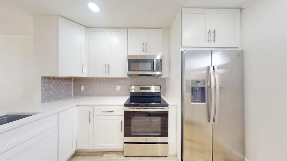 701 INDIAN RIVER DRIVE #105 Fort Pierce, FL 34949