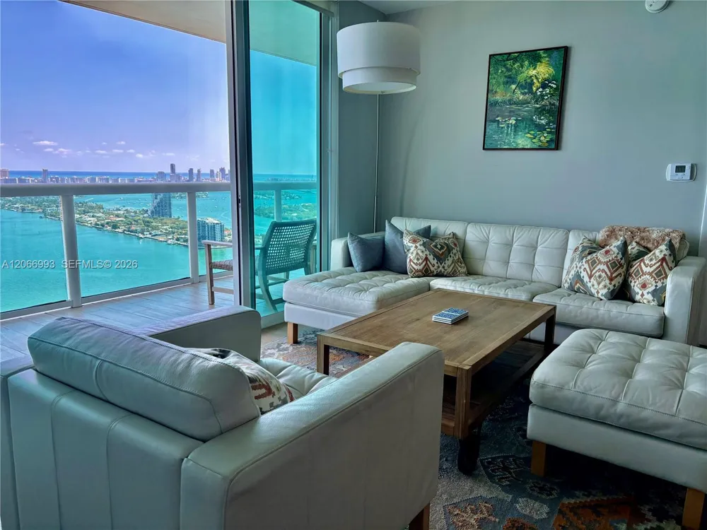 1800 Bayshore Dr #4209 Miami, FL 33132