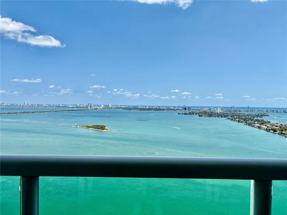 1800 Bayshore Dr #4209 Miami, FL 33132