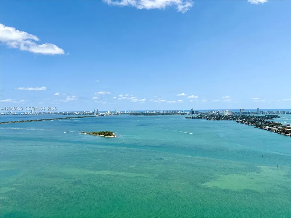 1800 Bayshore Dr #4209 Miami, FL 33132