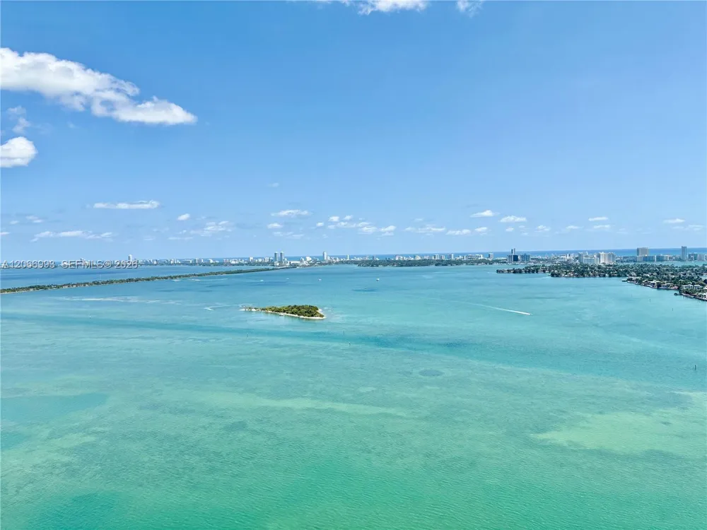 1800 Bayshore Dr #4209 Miami, FL 33132