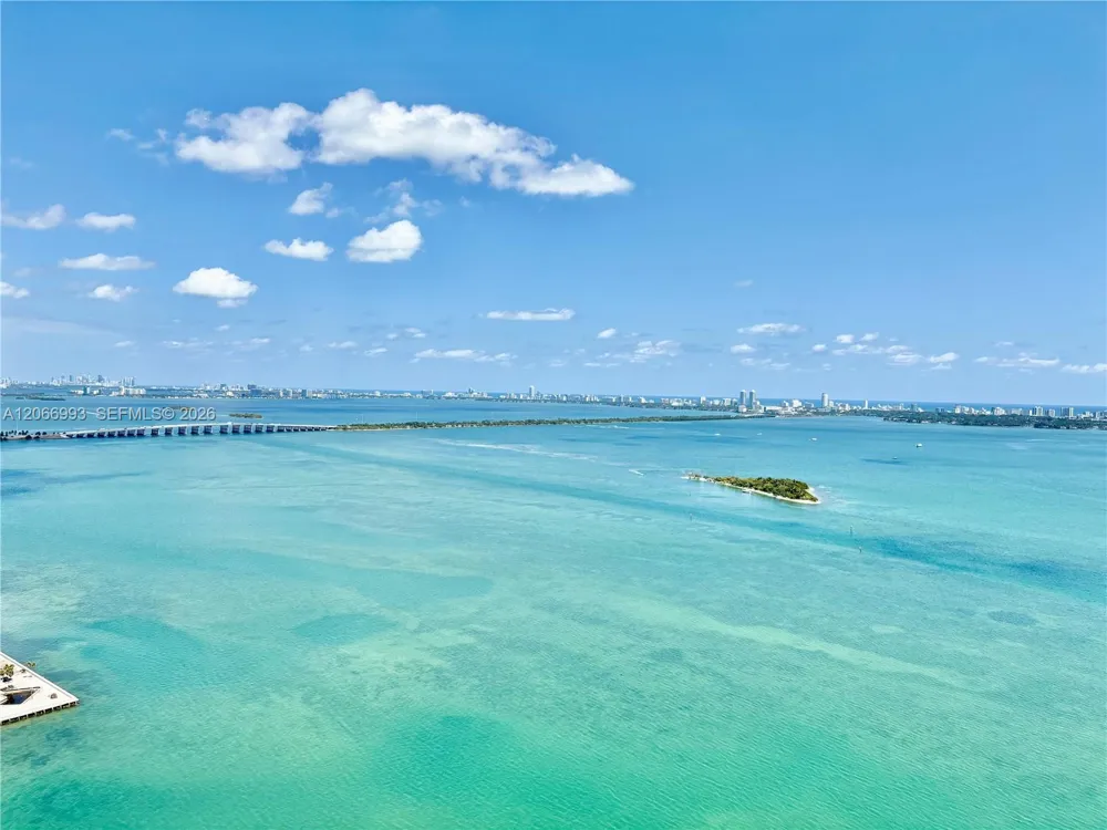 1800 Bayshore Dr #4209 Miami, FL 33132