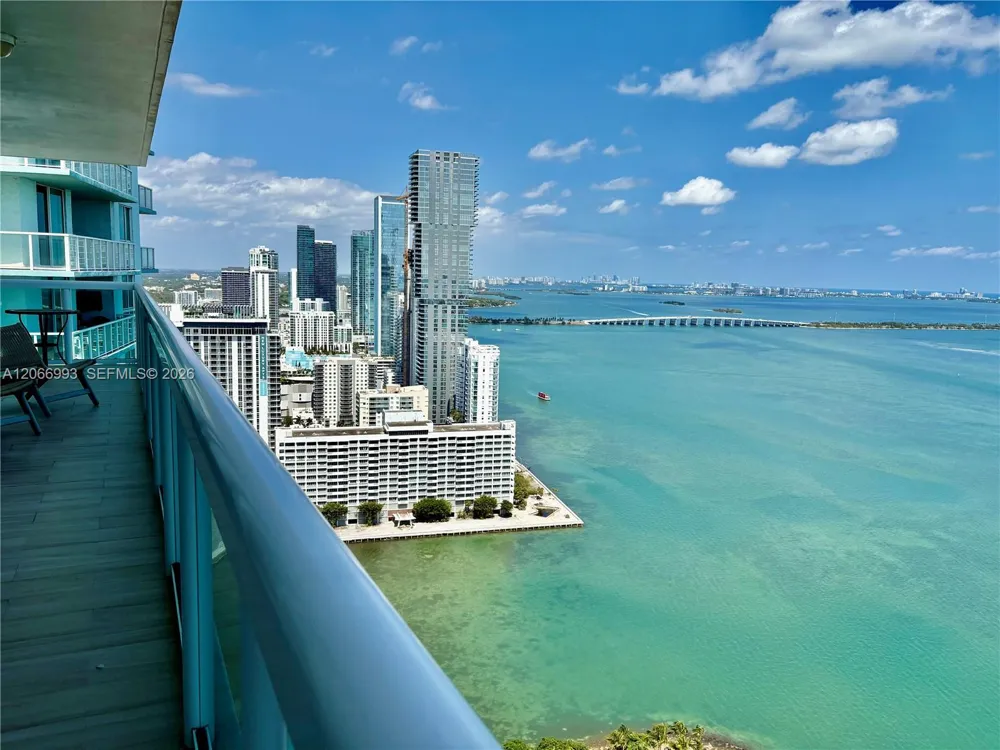 1800 Bayshore Dr #4209 Miami, FL 33132
