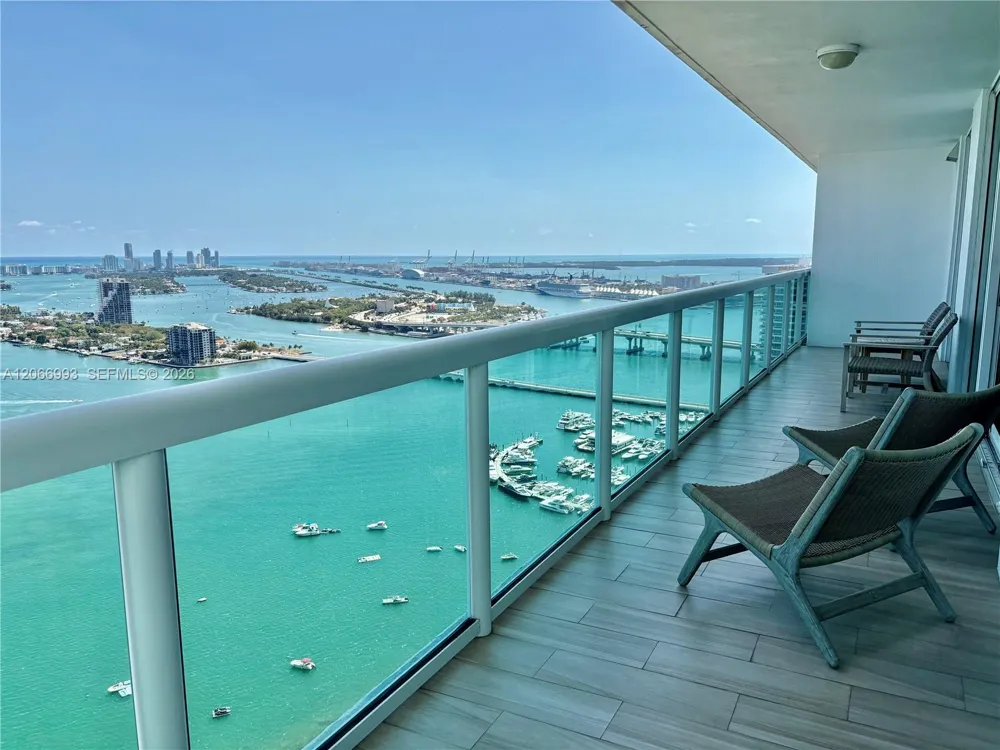 1800 Bayshore Dr #4209 Miami, FL 33132