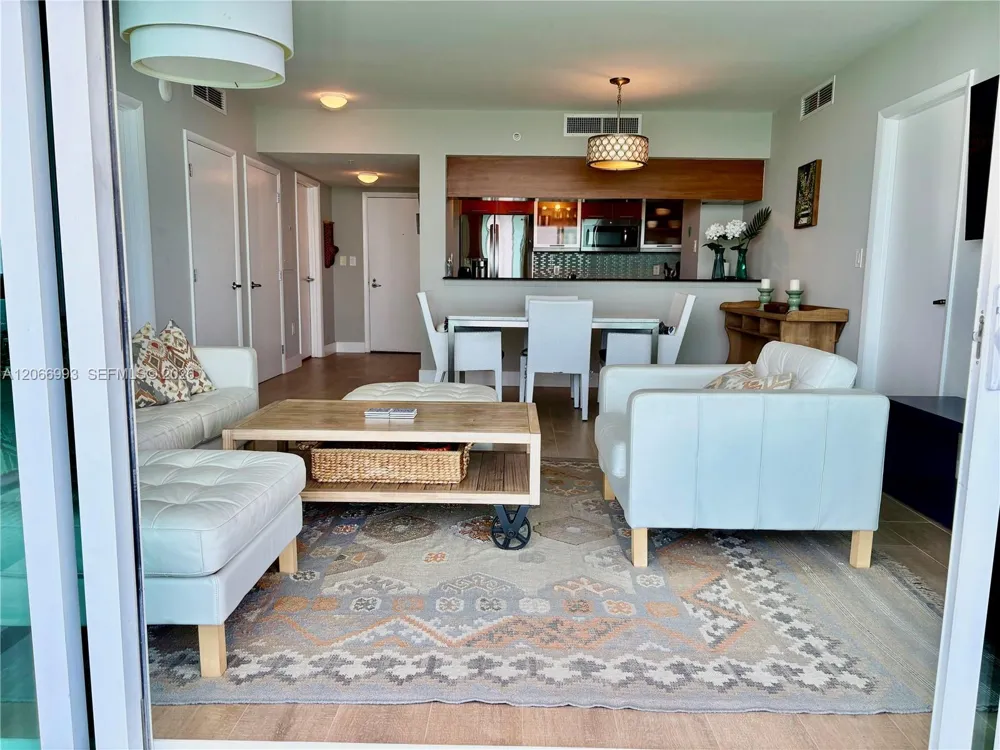 1800 Bayshore Dr #4209 Miami, FL 33132
