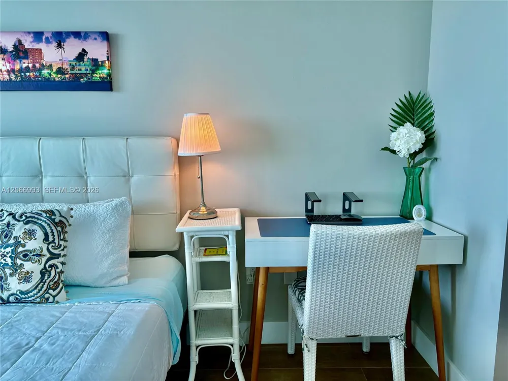 1800 Bayshore Dr #4209 Miami, FL 33132