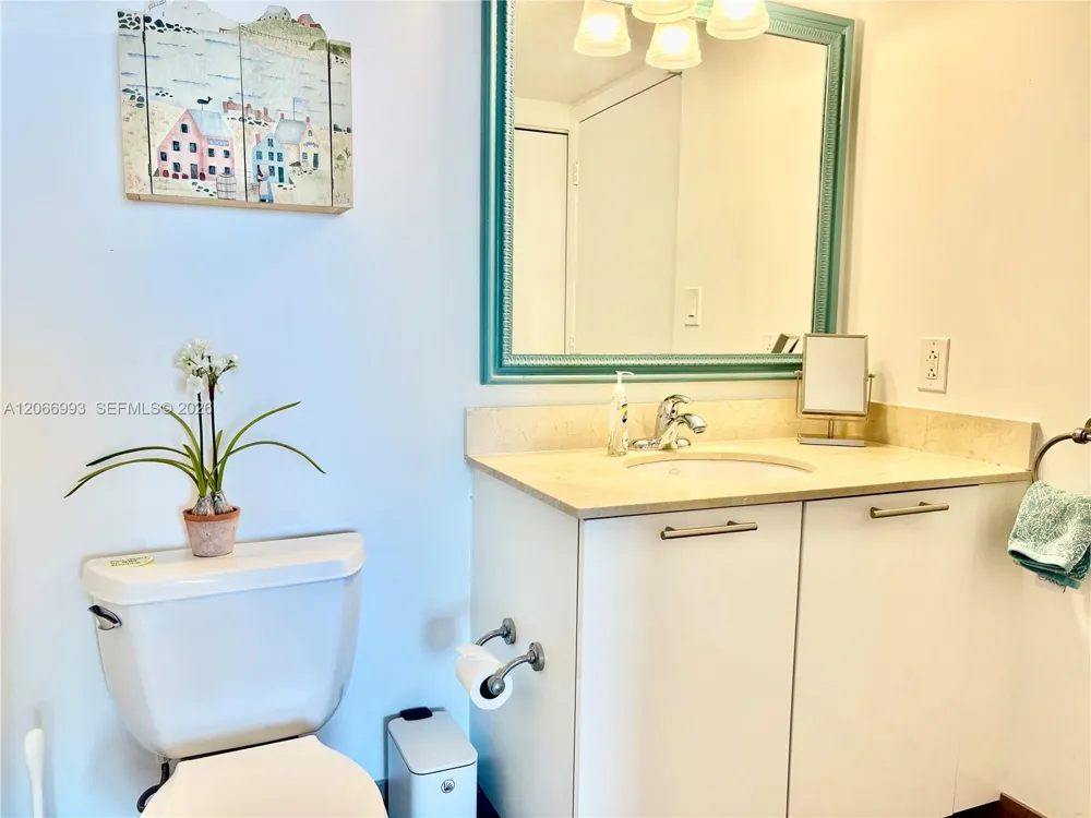 1800 Bayshore Dr #4209 Miami, FL 33132