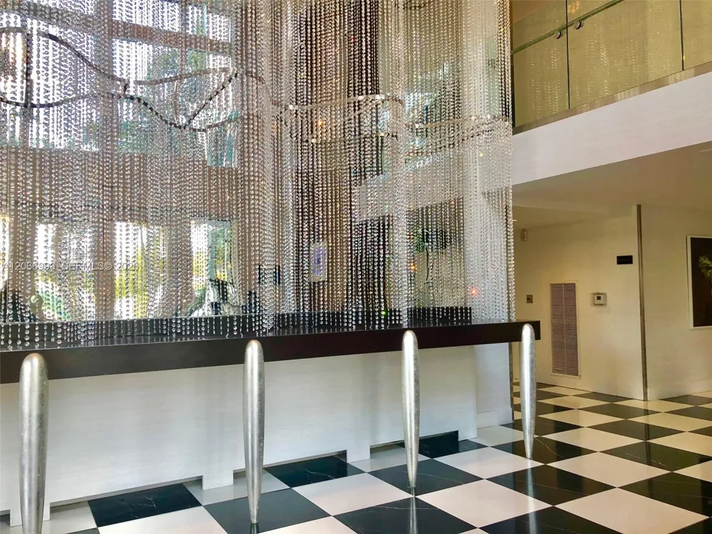 1800 Bayshore Dr #4209 Miami, FL 33132