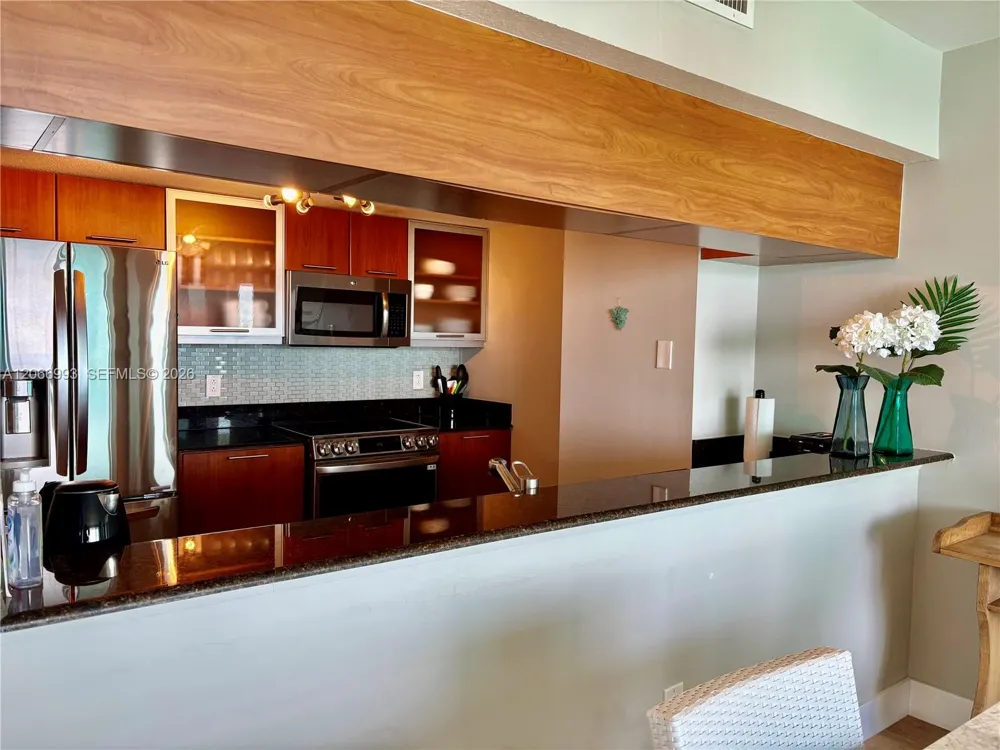1800 Bayshore Dr #4209 Miami, FL 33132