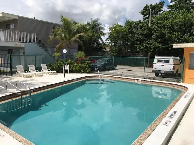 1500 Crescent Circle #B211 Lake Park, FL 33403