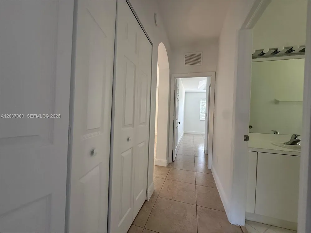 3360 NE 14th Dr #210-30 Homestead, FL 33033