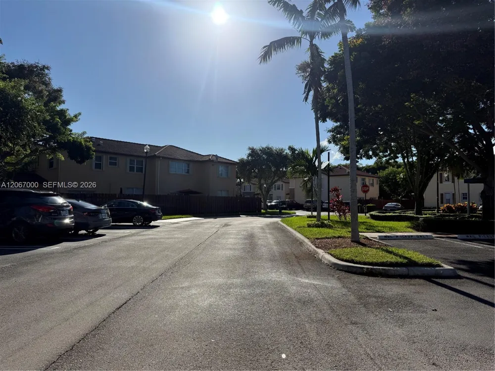 3360 NE 14th Dr #210-30 Homestead, FL 33033