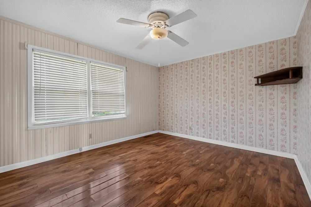 687 Dan Jones Rd McMinnville, TN 37110