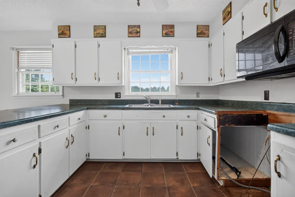 687 Dan Jones Rd McMinnville, TN 37110