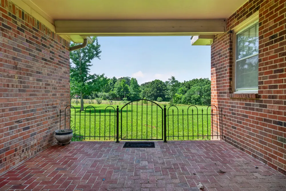 687 Dan Jones Rd McMinnville, TN 37110