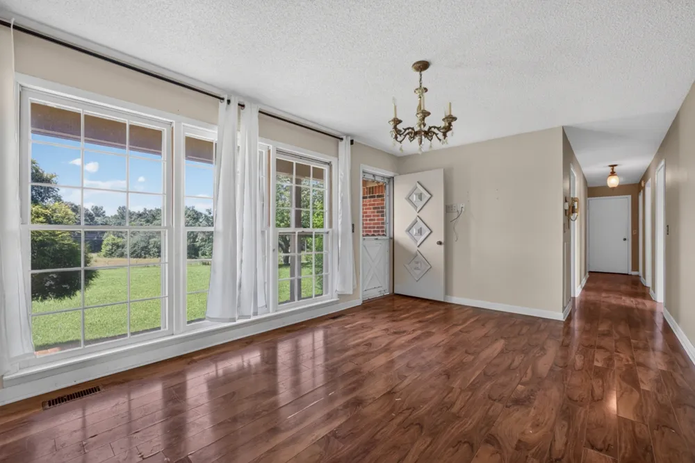 687 Dan Jones Rd McMinnville, TN 37110