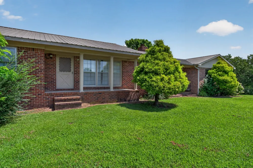 687 Dan Jones Rd McMinnville, TN 37110