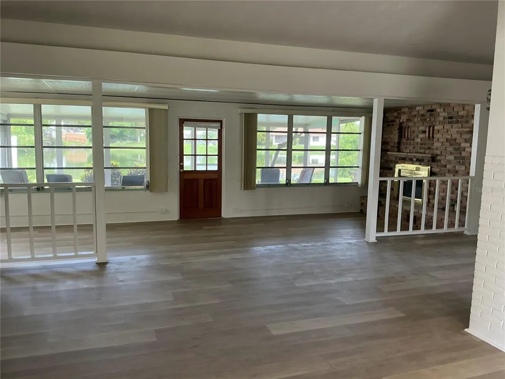 7360 111TH STREET Seminole, FL 33772