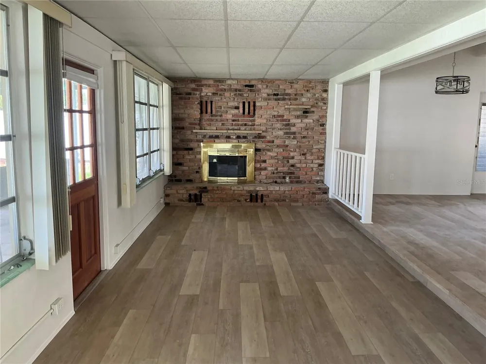 7360 111TH STREET Seminole, FL 33772