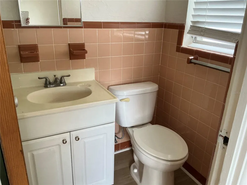 7360 111TH STREET Seminole, FL 33772