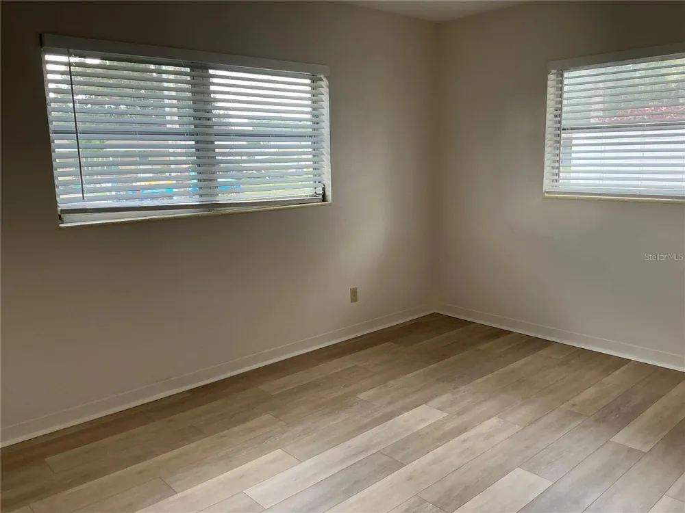 7360 111TH STREET Seminole, FL 33772
