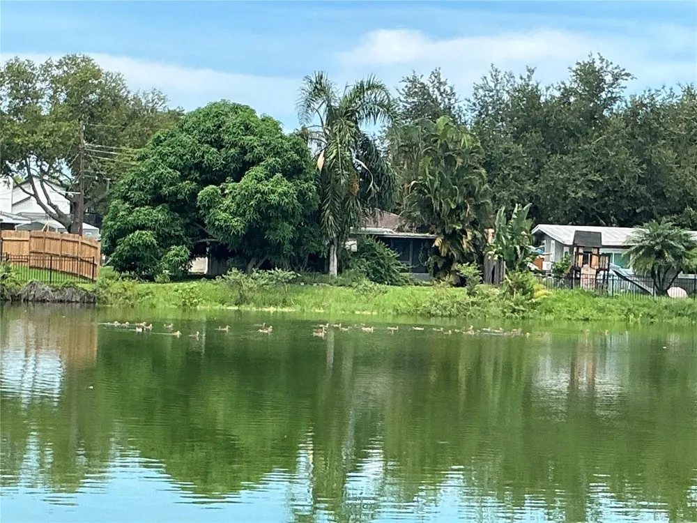 7360 111TH STREET Seminole, FL 33772