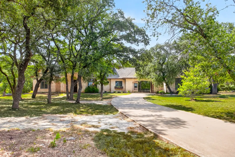 4404 Aledo Oaks Court Fort Worth, TX 76126