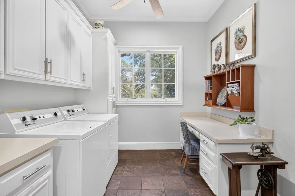 4404 Aledo Oaks Court Fort Worth, TX 76126