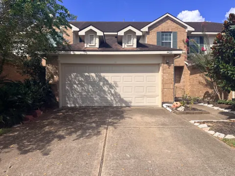 4422 Park Trail Lane