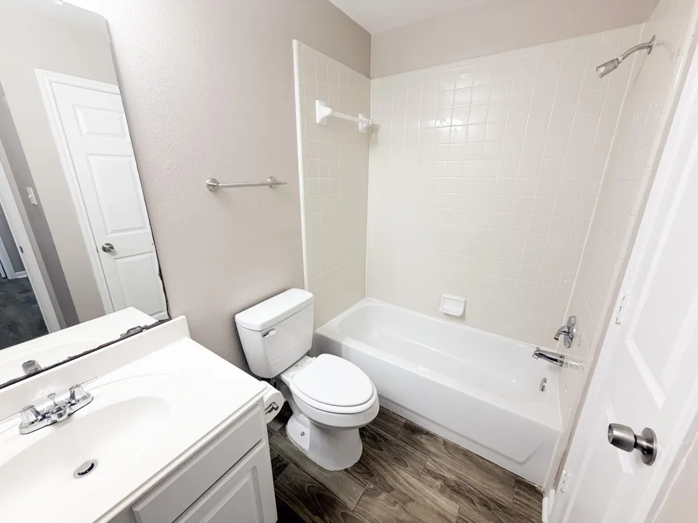 4422 Park Trail Lane Pasadena, TX 77505