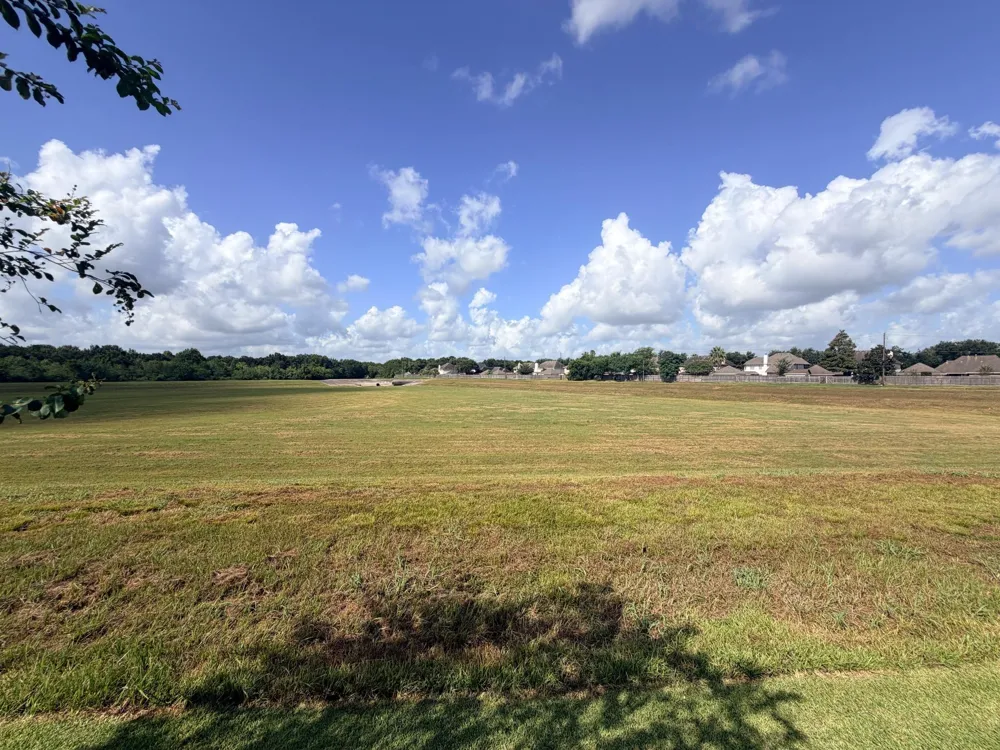 4422 Park Trail Lane Pasadena, TX 77505