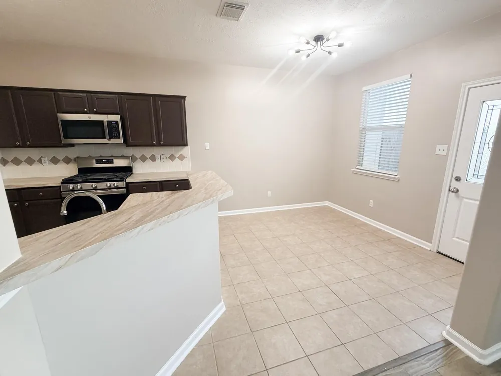 4422 Park Trail Lane Pasadena, TX 77505